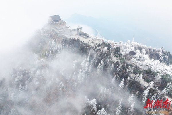 开云体育眩惑宽阔搭客前来游玩-开云(中国)kaiyun体育网址-登录入口